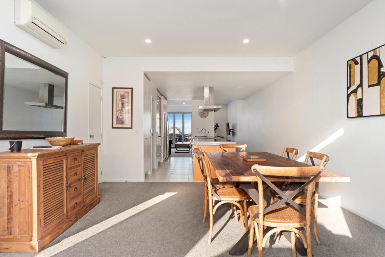 Lakeview Luxury - Taupo Holiday Apartment Exteriör bild