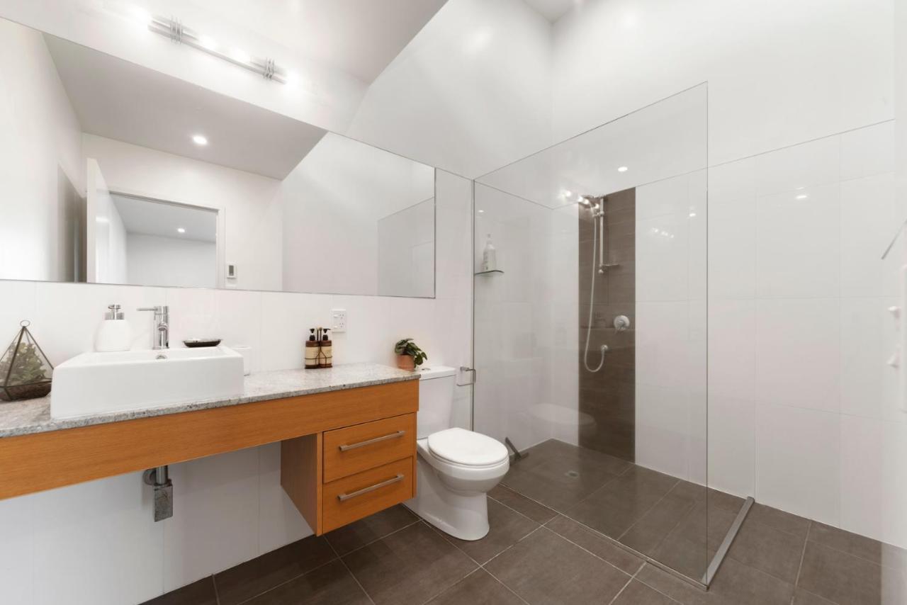Lakeview Luxury - Taupo Holiday Apartment Exteriör bild